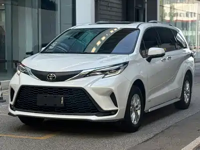 Toyota Granvia 2024