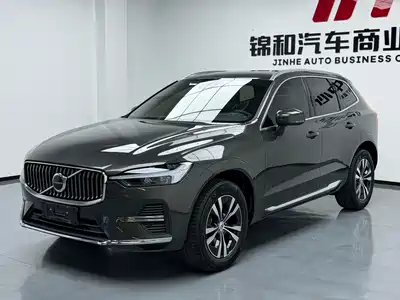 Volvo XC60 2022