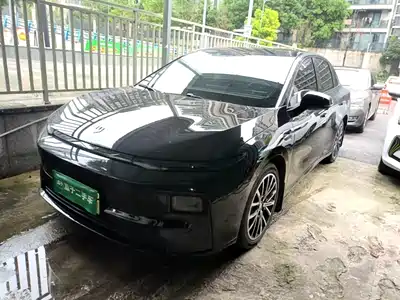Leapmotor B01 2025