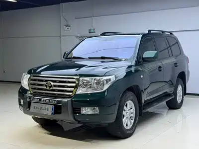 Toyota Land Cruiser 2010