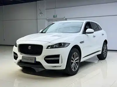 Jaguar F-PACE 2017