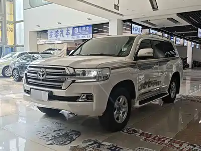 Toyota Land Cruiser (Import) 2020