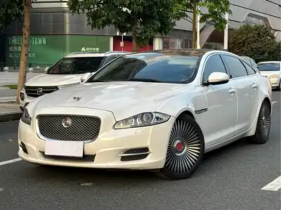 Jaguar XJ 2015
