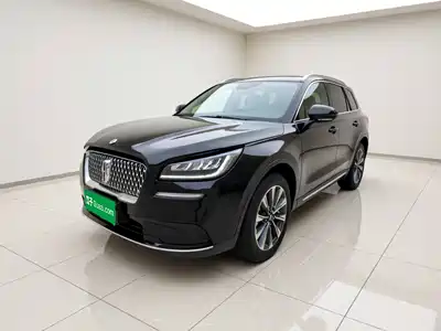 Lincoln Adventurer 2022