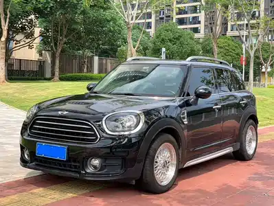 MINI COUNTRYMAN 2018