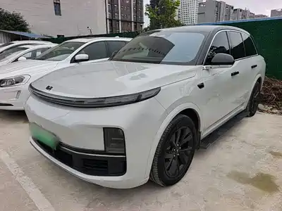 Li Auto L8 2023