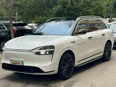 AITO Wenjie M9 2024