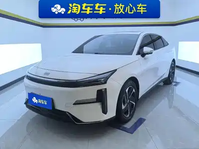 Geely Galaxy L6 2024