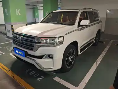 Toyota Land Cruiser (Import) 2019