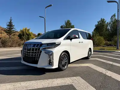 Toyota Alphard 2020
