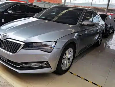Skoda Superb 2021