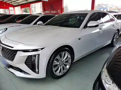 Cadillac CT6 2025
