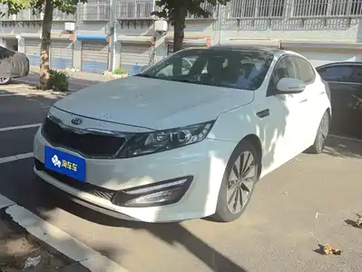 Kia K5 2012