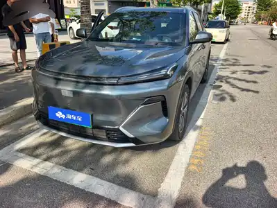Geely Galaxy Starship 7 EM-i 2024