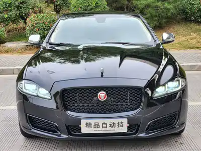 Jaguar XJ 2013