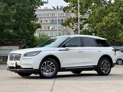 Lincoln Adventurer 2021