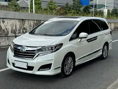 Honda Elysion 2017
