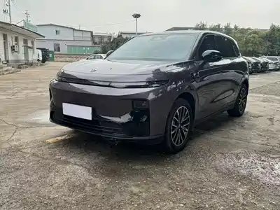 Leapmotor B10 2025