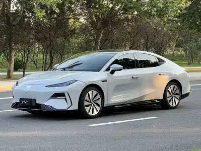 Geely Galaxy E8 2024