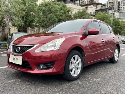 Nissan Tiida 2014