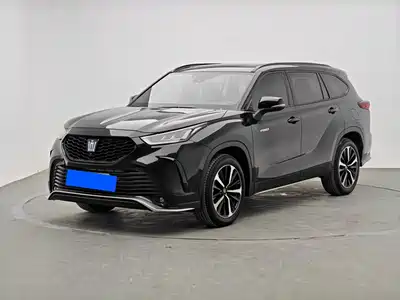 Toyota Crown Kluger 2021
