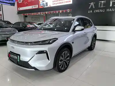 Geely Galaxy Starship 7 EM-i 2025