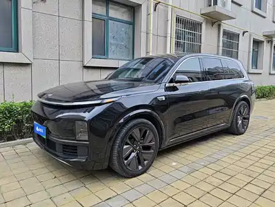 Li Auto L9 2025