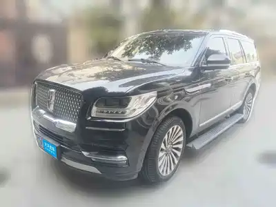 Lincoln Navigator 2021