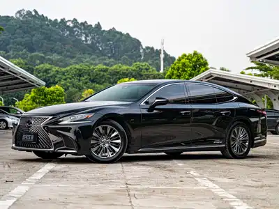 Lexus LS 2020