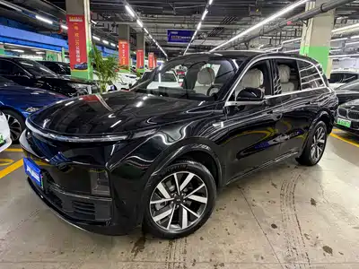 Li Auto L8 2023