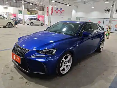 Lexus IS 2018