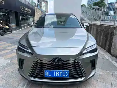 Lexus RX 2023