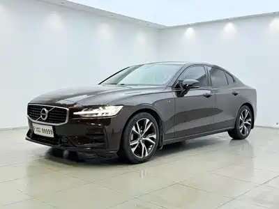 Volvo S60 2021