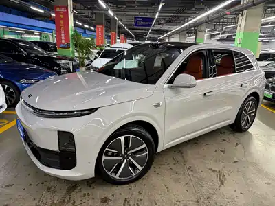 Li Auto L6 2024