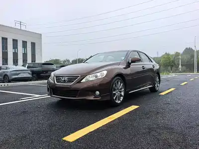 Toyota Reiz 2013