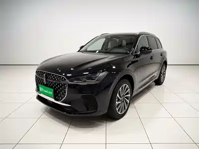 Lincoln Adventurer 2023