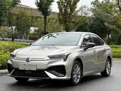 GAC Aion S 2024