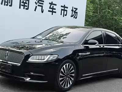 Lincoln Continental 2018