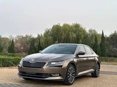 Skoda Superb 2016