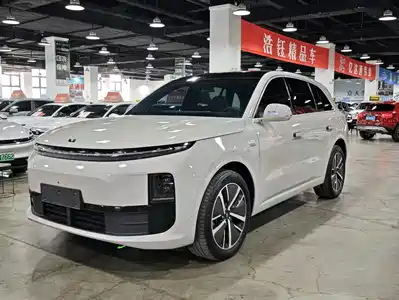 Li Auto L6 2024