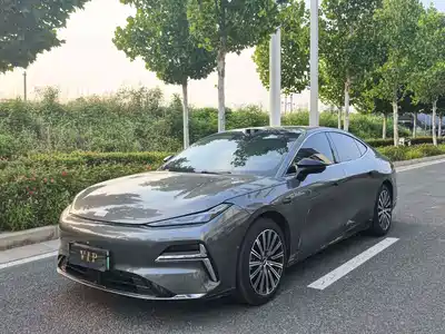 Geely Galaxy Xingyao 8 2025