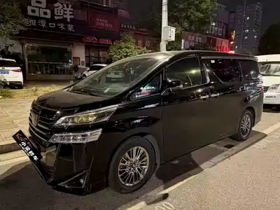 Toyota Vellfire 2023