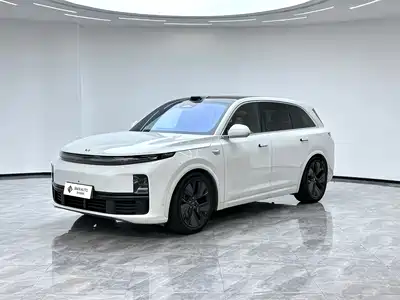 Li Auto L7 2025