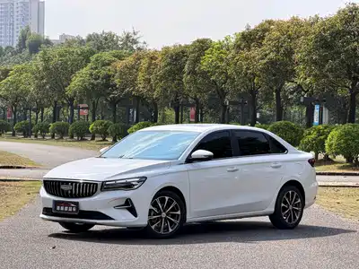 Geely Emgrand 2024