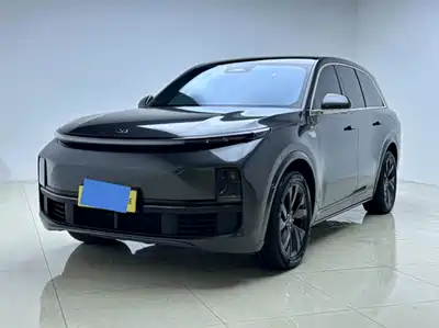 Li Auto L8 2024