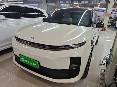 Li Auto L6 2024
