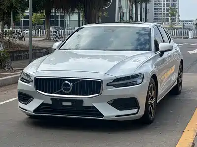 Volvo S60 2023