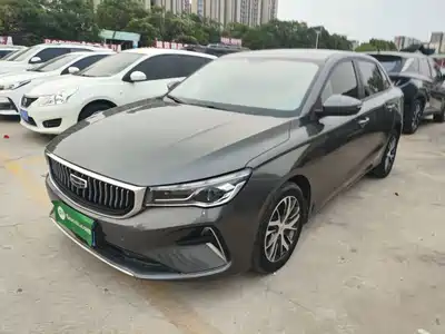 Geely Emgrand 2023