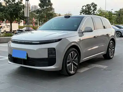 Li Auto L6 2024