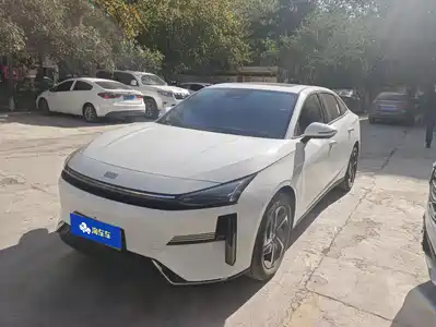 Geely Galaxy L6 2024